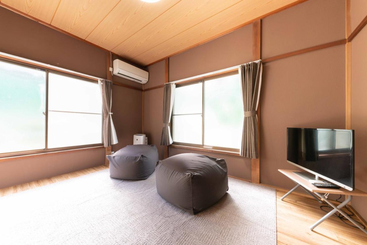 箱根湯本 川風荘 - Hakone Yumoto Kawakazesou Apartment Bagian luar foto