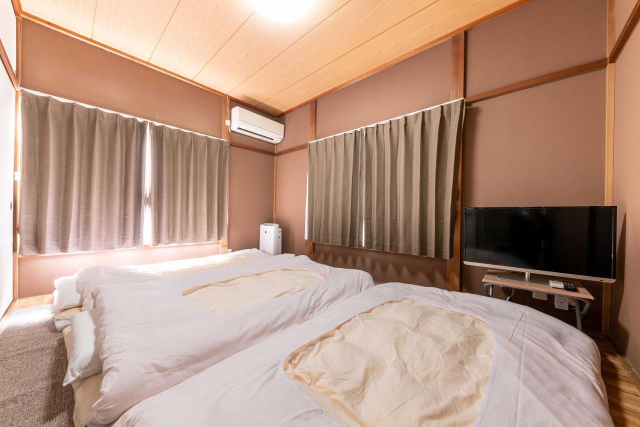 箱根湯本 川風荘 - Hakone Yumoto Kawakazesou Apartment Bagian luar foto